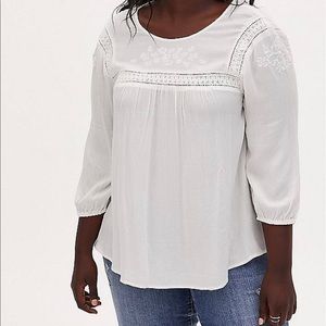 Torrid embroidered blouse never worn